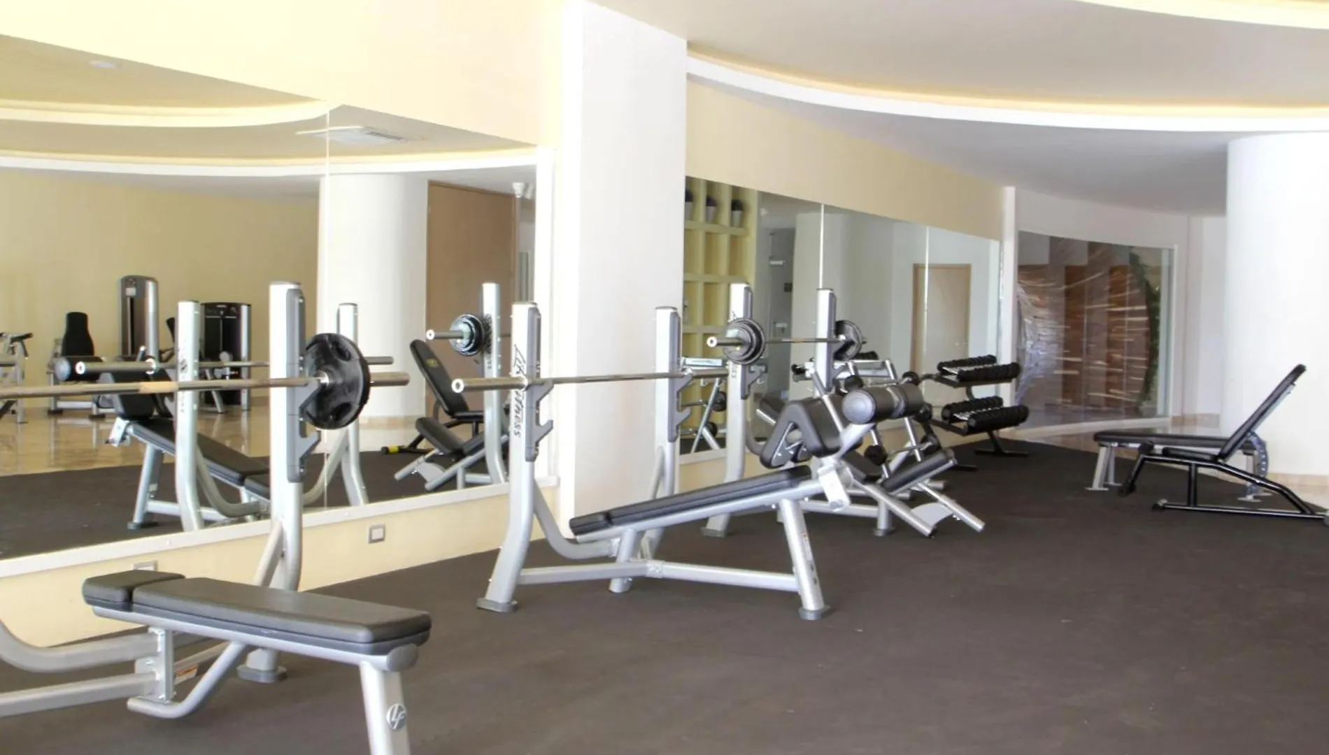 Stunning Marina Condo With Pool Gym And Restaurant Масатлан 0*,  Мексика